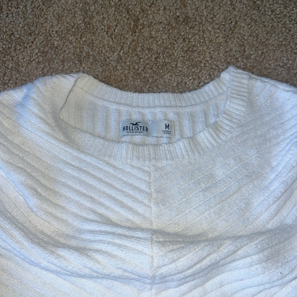 Hollister White Crop Sweater - Picture 2 of 3